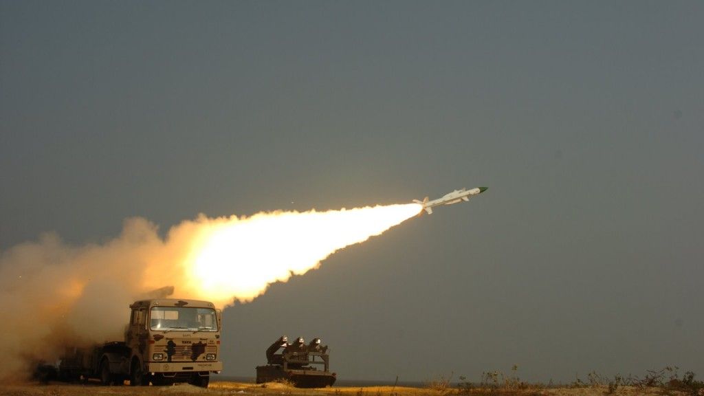 Indie przeprowadziły udane testy rakiety przeciwlotniczej Akash – fot. DRDO