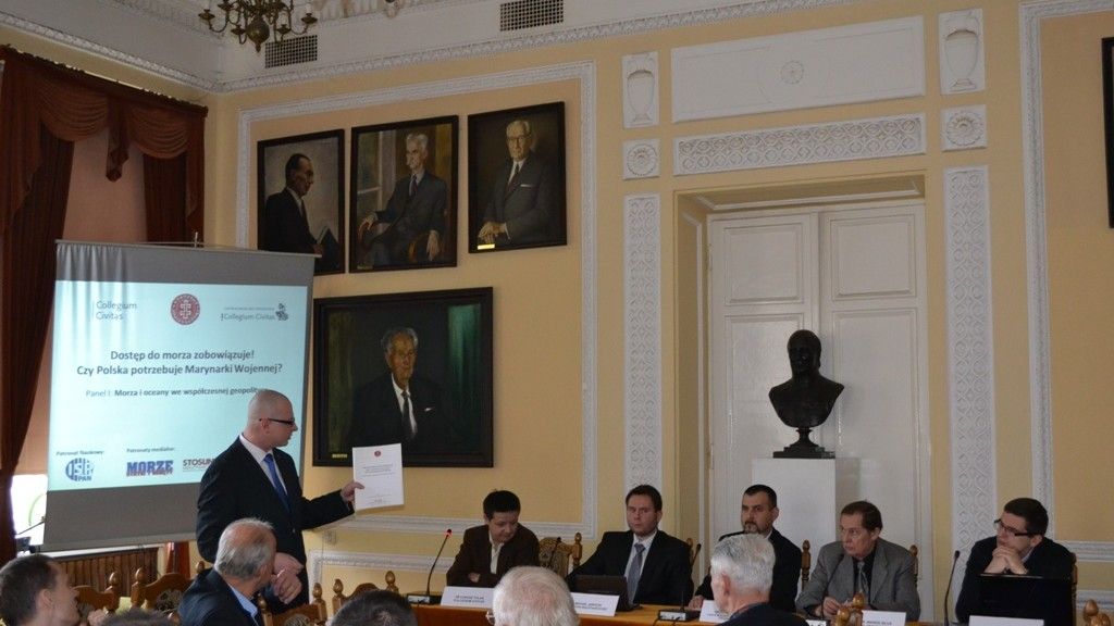Debata na temat przyszłości polskiej bandery odbyła się w Pałacu Staszica w Warszawie. Niestety bez udziału przedstawicieli MON - fot. Maksymilian Dura