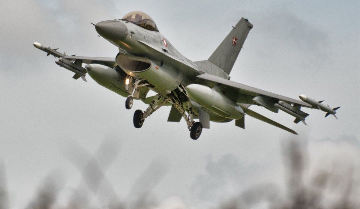 Pożegnanie F-16. Polecą na front… i na południe