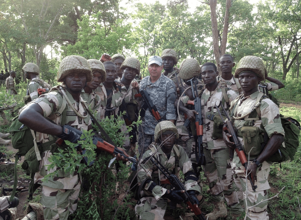 Stany Zjednoczone wysyłają żołnierzy do Nigerii