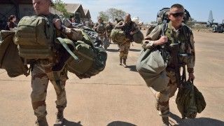 Pierwsi francuscy żołnierze opuścili już Mali