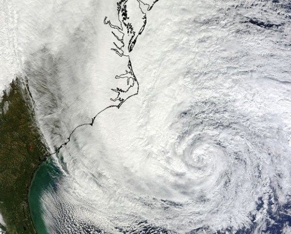 <p>Huragan Sandy widziany z kosmosu 28 października br. - fot. NASA.</p>