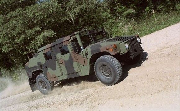 Samochód HMMWV w wersji oznaczonej w US Army jako M1151. Fot. AM General.