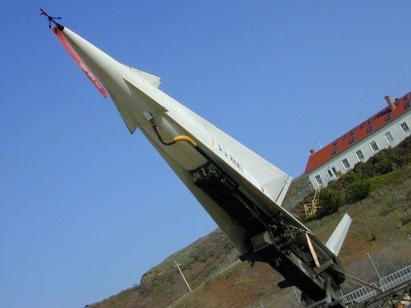 W chwili obecnej armia Republiki Korei ma na wyposażeniu jedynie pociski balistyczne NHK-1/2, oparte na konstrukcji rakiet przeciwlotniczych MIM-14 Nike Hercules (na zdjęciu). Fot. DawnEndico/flickr.
