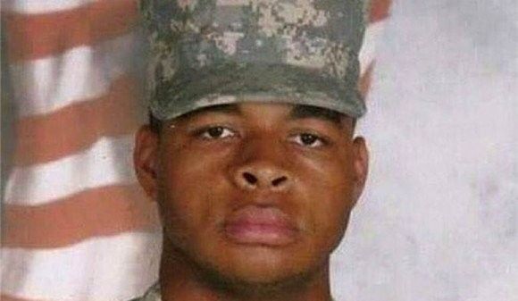Zamachowiec z Dallas Micah Xavier Johnson. Fot. U.S. Army