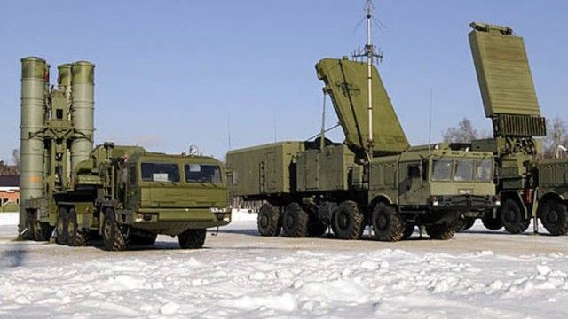 Ukraińskie rakiety kontra S-400 w Rosji