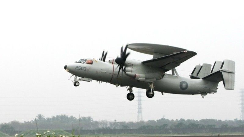 Tajwańczycy odebrali ostatnią parę samolotów E-2K Hawkeye – fot. Internet