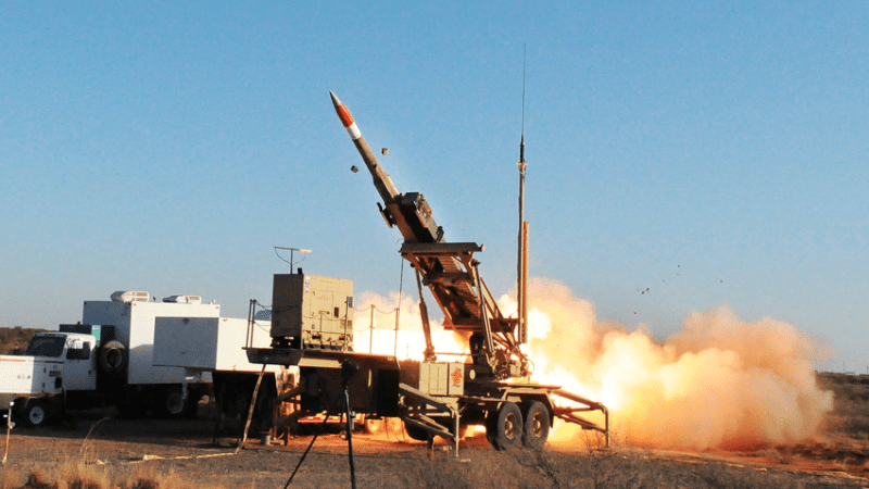 Nowy radar Patriota ma być zdolny do kierowania ogniem rakiet PAC-3 MSE (na zdjęciu). Fot. US Army.