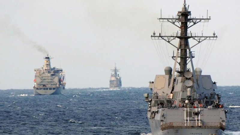 Amerykańskie okręty płyną w kierunku Syrii – fot. US Navy