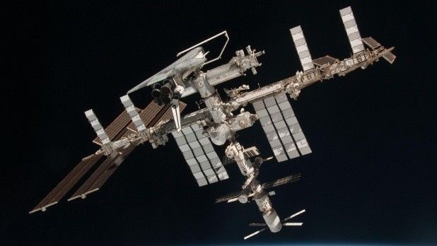 Międzynarodowa Stacja Kosmiczna w 2014 roku stanie się miejscem komercyjnych badań naukowych - fot. NASA