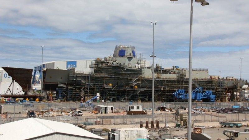 Niszczyciel HMAS „Hobart” będzie miał prawdopodobnie możliwość zwalczania rakiet balistycznych – fot. Australian Ministry of Defence