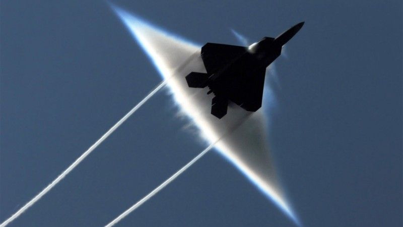 Opracowano nową taktykę działania dla samolotów F-22 Raptor – fot. USAF