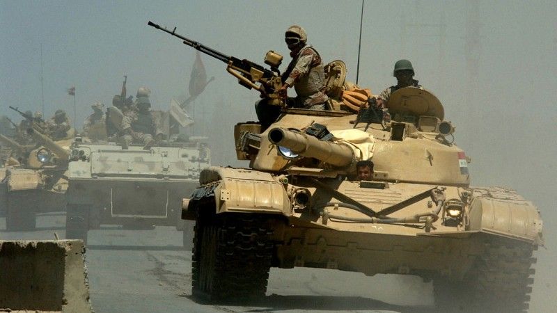 Irackie wojska przerwały oblężenie największej rafinerii w kraju. Fot. PH1(AW) Michael Larson/US DoD via Wikimedia Commons.