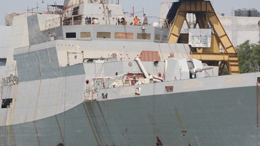 Najnowsza indyjska korweta INS „Kamorta” weszła na mieliznę – fot. Naval Today