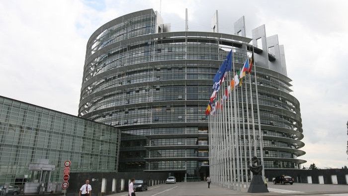 Parlament Europejski przyjął raport Bogusława Sonika - fot. tvp.info
