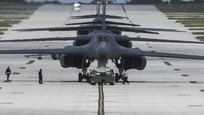 Bombowiec B-1B Lancer startujący z Andersen AFB na wyspie Guam, fot. Senior Airman Arielle Vasquez/U.S. Air Force