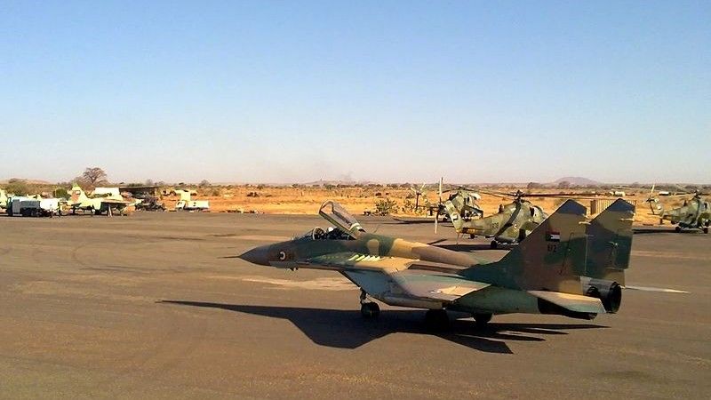 Jeden z sudańskich samolotów MiG-29 - fot. Wikipedia
