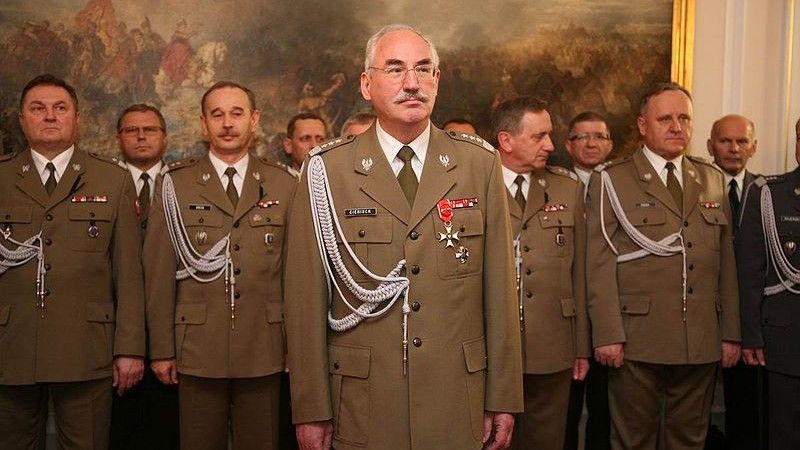 Były Szef Sztabu Generalnego WP gen. Mieczysław Cieniuch- fot. Prezydent.pl