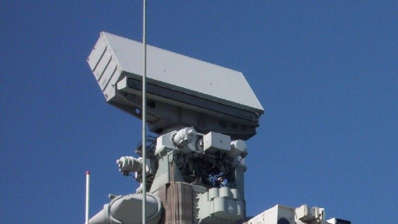 Radar TRS-3D na okręcie typu Standard Flex 300 – fot. M.Dura