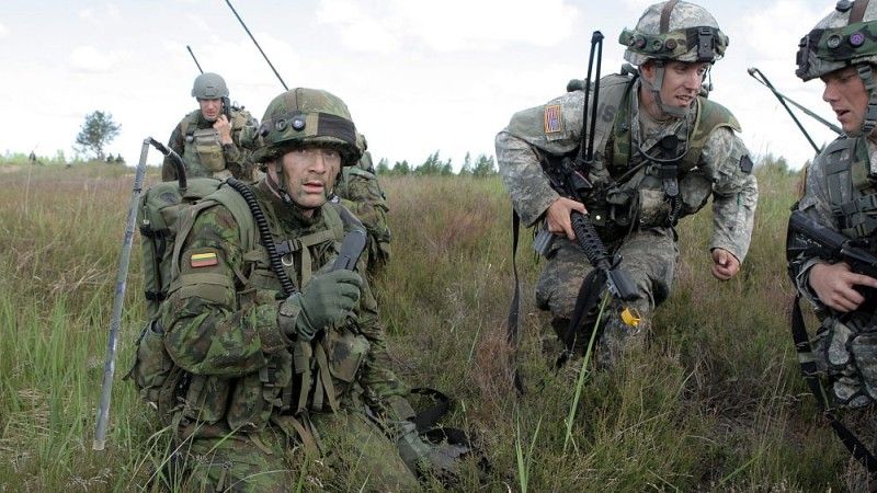 Litewscy i amerykańscy żołnierze podczas wspólnych ćwiczeń - fot. US Army