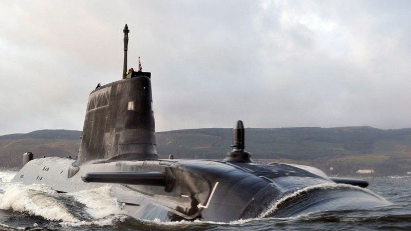 Brytyjczycy oskarżają polskiego pracownika o kradzież tajnych dokumentów dotyczących ich okrętów podwodnych – fot. www.royalnavy.mod.uk