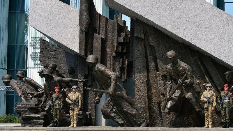 Ceremonia przejęcia tradycji Oddziału Dyspozycyjnego „A” Kedywu Okręgu Warszawa Armii Krajowej przez Oddział Specjalny Żandarmerii Wojskowej w Warszawie. Fot. Mjr Robert Siemaszko/MON.