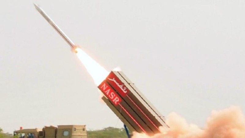 Pakistan odpalił ćwiczebnie dwie rakiety NASR - fot. Internet