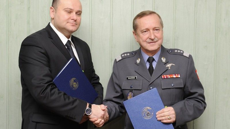 Umowa na organziację Air Show 2013 podpisana - fot. Siły Powietrzne RP