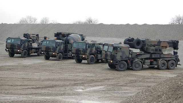 Pojazdy terenowo-ciężarowe Iveco dla armii szwajcarskiej. - Iveco 