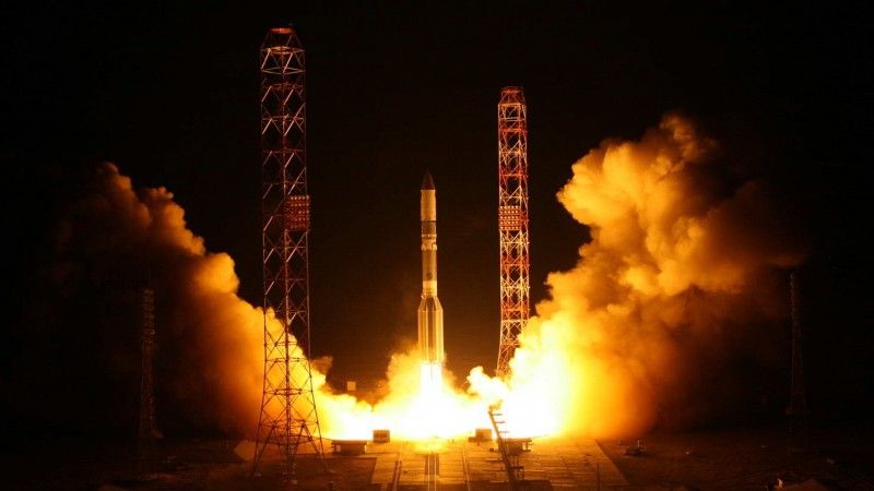 Statek Sojuz TMA-08M zacumował do międzynarodowej stacji kosmicznej już po 6 godzinach lotu - fot. Federalna Agencja Kosmiczna.