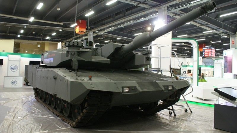 Czołg MBT Revolution, oferta WZM z Poznania - fot. Łukasz Pacholski