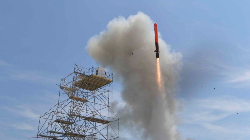 Z sukcesem wystrzelono po raz drugi startującą pionowo rakietę manewrującą MdCN– fot. DGA