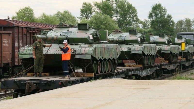 Czołgi Type-96 w drodze na "Czołgowy Biathlon" - fot. mil.ru