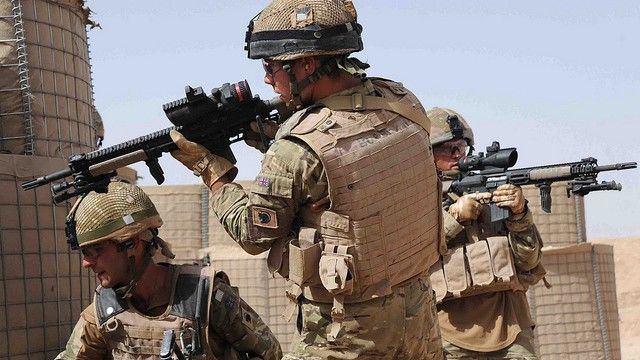 Brytyjscy żołnierze będą spędzać w Afganistanie 9 miesięcy - fot. ISAF Media
