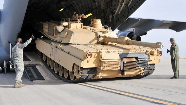 Czołg Abrams w wariancie M1A2 SEP V2. Saudyjczycy dysponują maszynami w wersji M1A2S. Fot. US Army