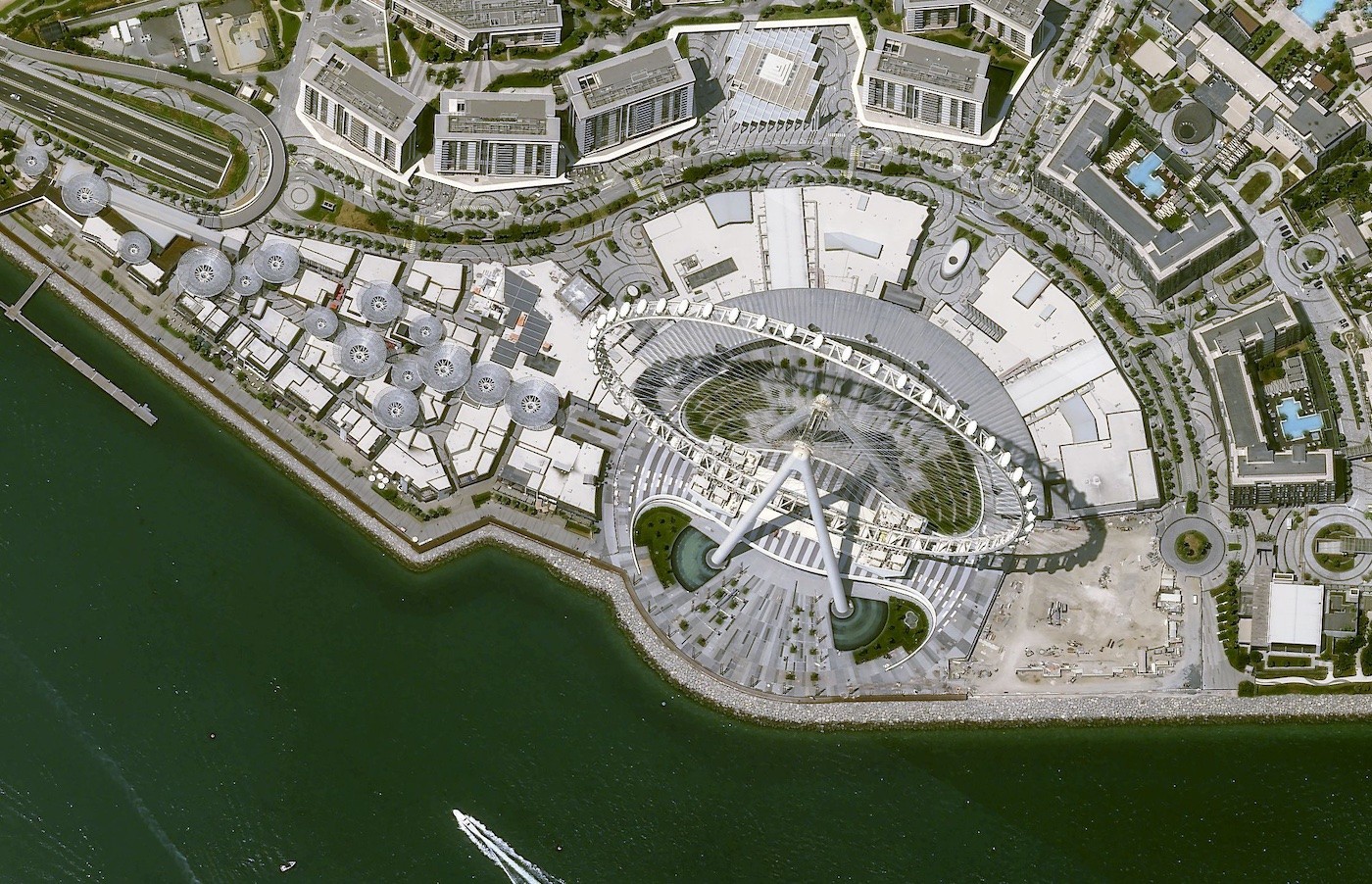 Jedno z pierwszych zobrazowań z satelity Pléiades Neo 3 - Dubaj. Fot. Airbus Defence & Space