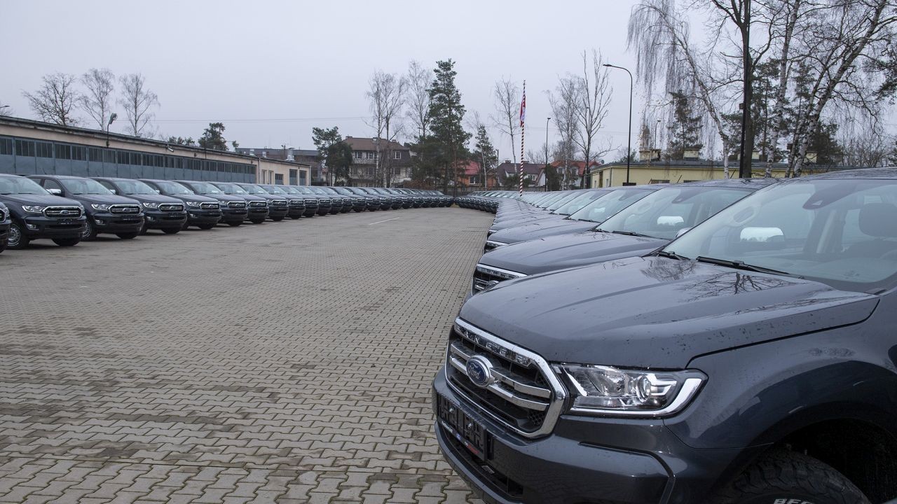 Garnizon Stołeczny kupi części do samochodów Defence24