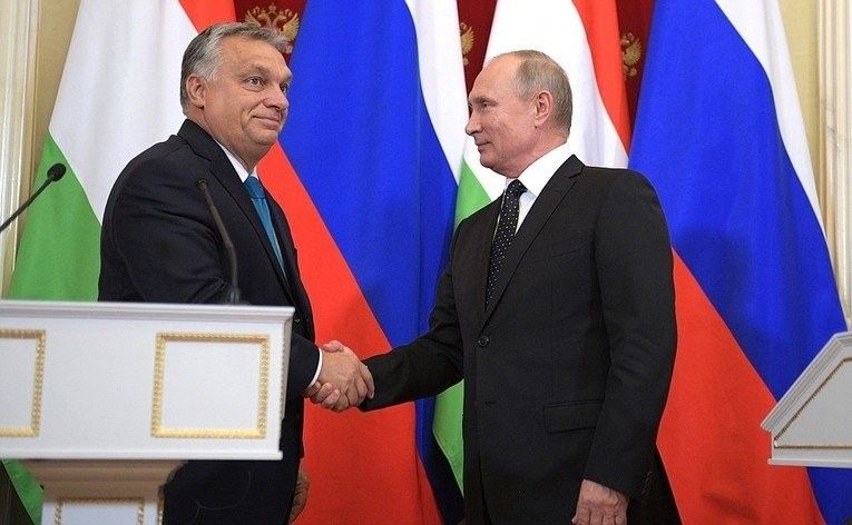 Węgierski manewr Nawrockiego. Orban to dla Polski konkurent, nie sojusznik
