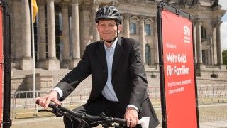 Fot. www.facebook.com/Rolf.Muetzenich