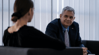 Dr inż. Jacek Oko w czasie wywiadu / fot. UKE