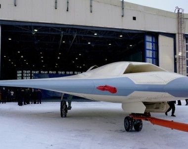 Drugi prototyp bezzałogowca bojowego Suchoj S-70B Ochtonik