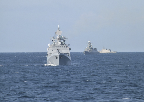 Rosyjskie okręty na Morzu Czarnym z pociskami Kalibr