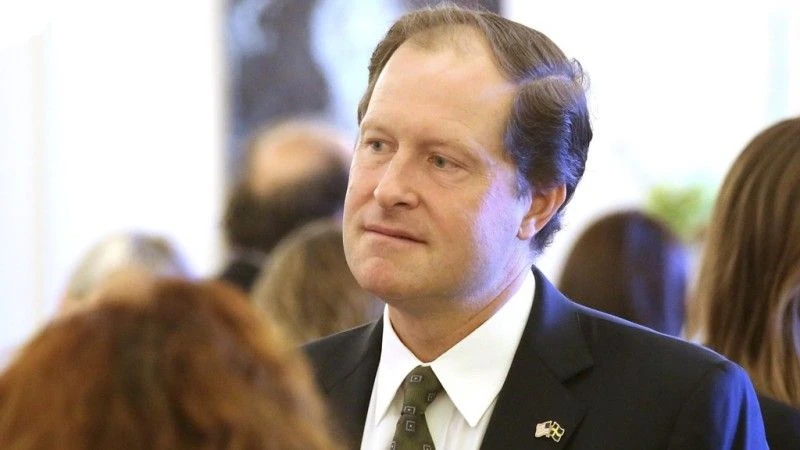 Mark Brzezinski