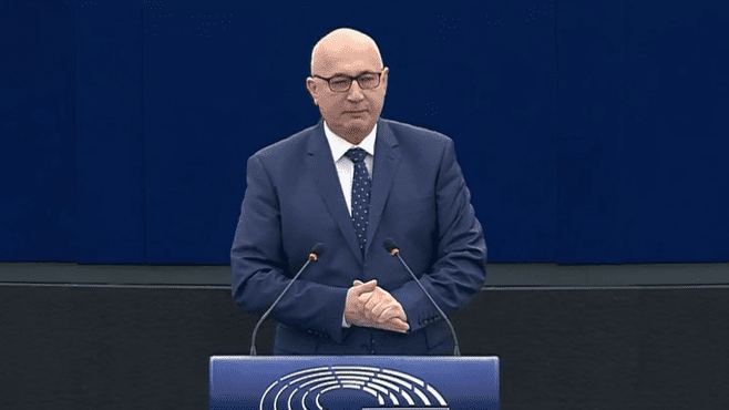 Joachim Brudziński/ fot. screen własny z debaty w PE