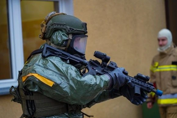 kontrterroryści cbrn