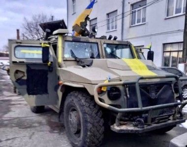Tigr captured by Ukraine Army
