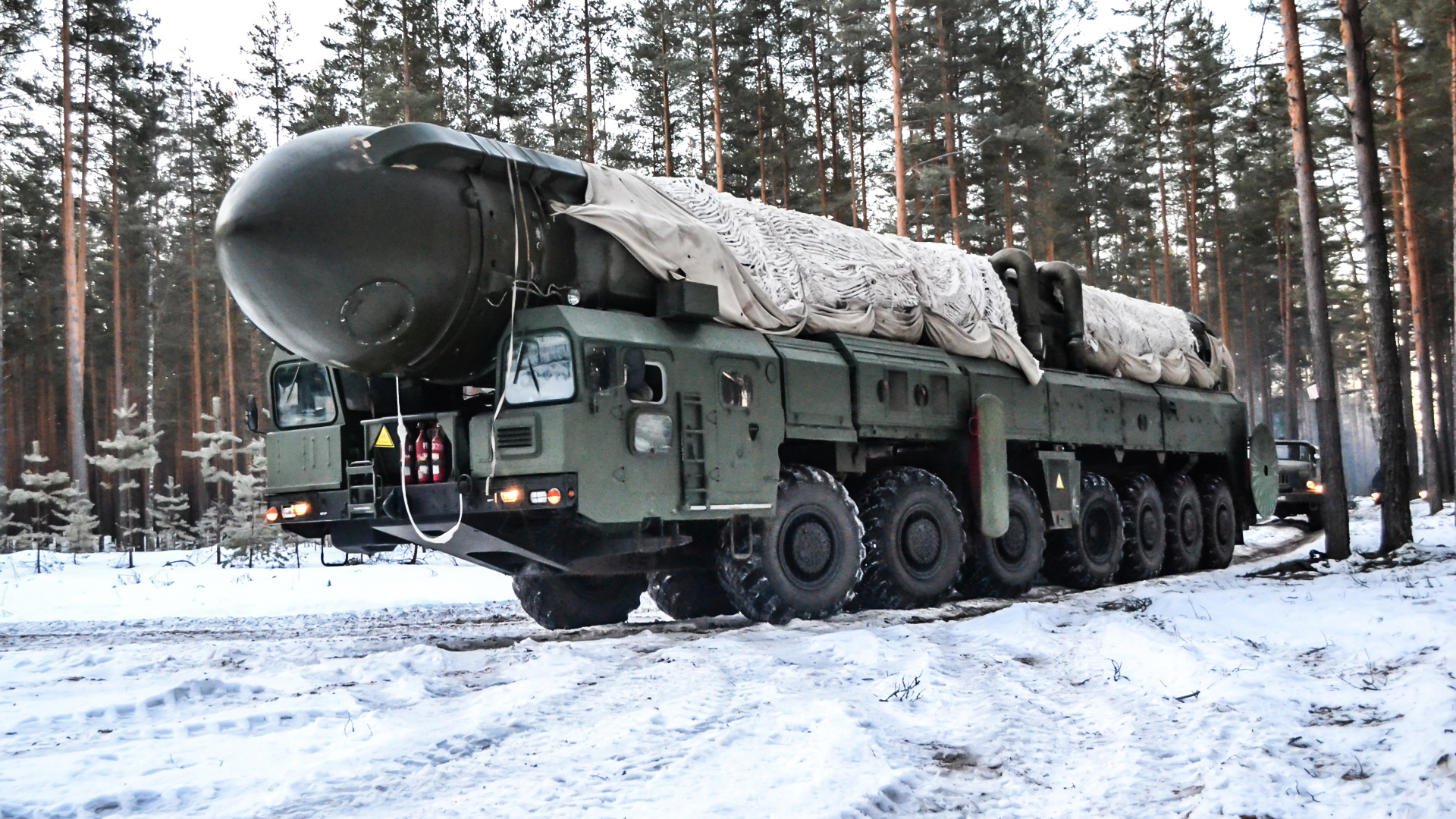 Koniec kontroli broni atomowych? Putin chce zastraszyć NATO [KOMENTARZ]