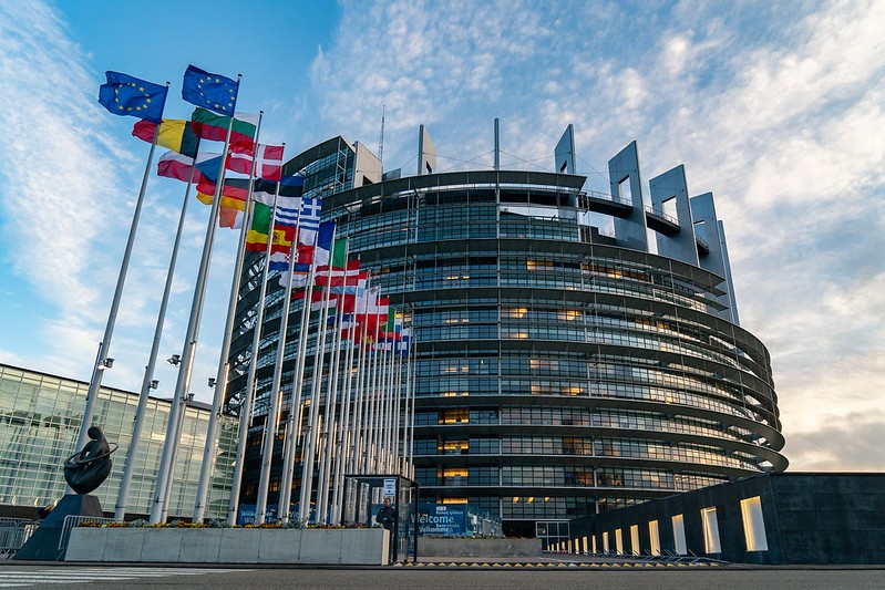L’alliance multipartite au Parlement européen veut retirer l’énergie nucléaire et le gaz de la taxonomie verte de l’UE