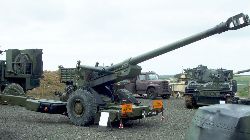 Holowana armatohaubica 155 mm FH70