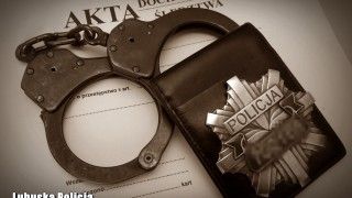 kajdanki policja śledztwo